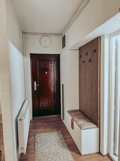 City Center Apartment Gjakova Eksteriør billede